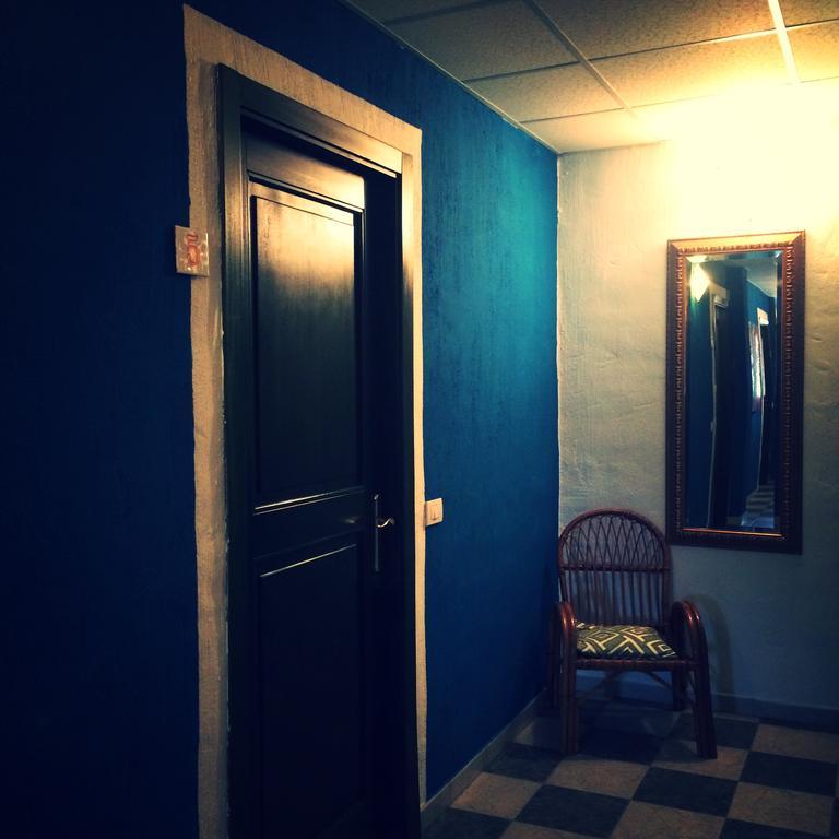 En Ville Bed And Breakfast Гонеса Екстериор снимка